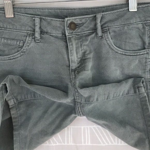 Aerie soft Denim Short - Picture 4 of 7